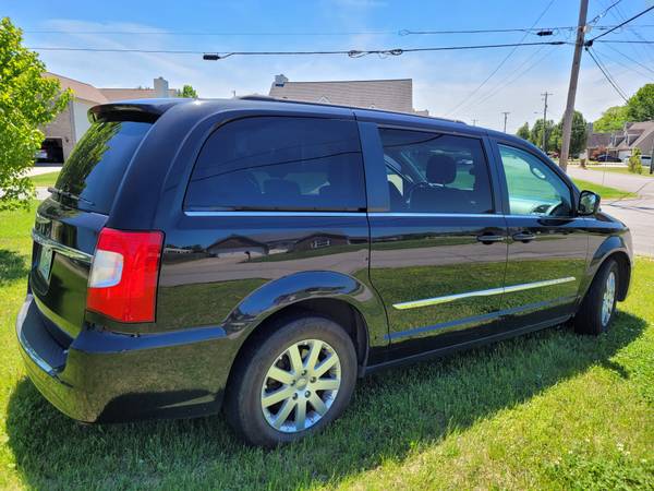 Chrysler Town & Country for sale in Nashville, TN – photo 2