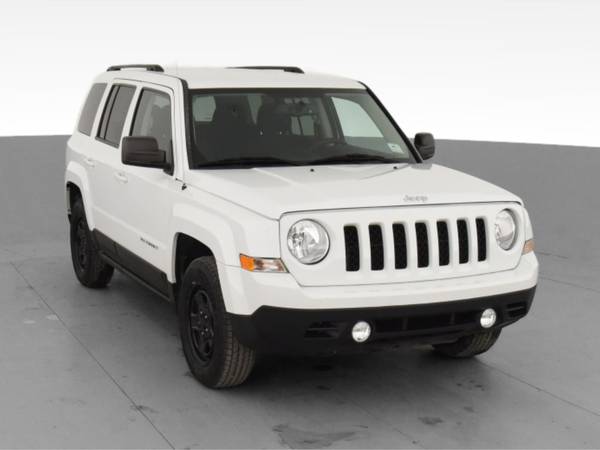 2016 Jeep Patriot Sport SUV 4D suv White - FINANCE ONLINE - cars &... for sale in Washington, District Of Columbia – photo 16