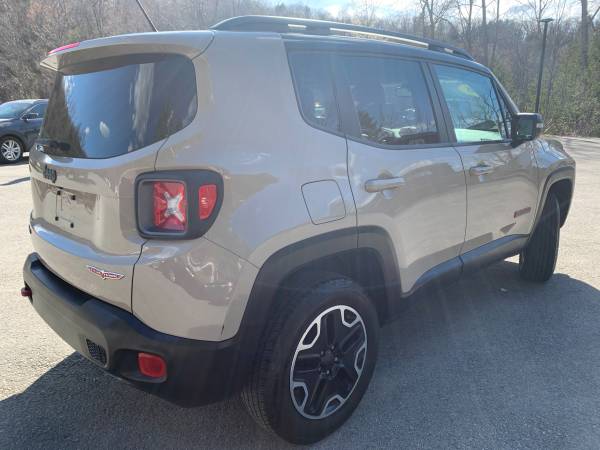 2016 Jeep Renegade Trailhawk - - by dealer - vehicle for sale in Other, VT – photo 5