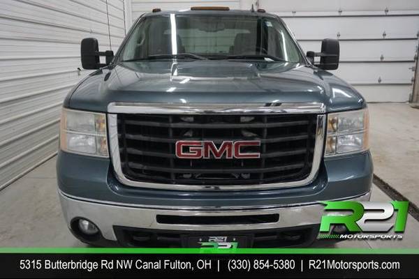 2009 GMC Sierra 2500HD SLT Z71 Crew Cab Std Box 4WD Your TRUCK for sale in Canal Fulton, OH – photo 3