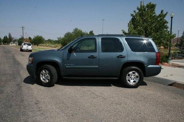 2009 CHEVROLET TAHOE LS-4x4 with 3rd Row Seating!!! - cars & trucks... for sale in Cedar City, UT – photo 3