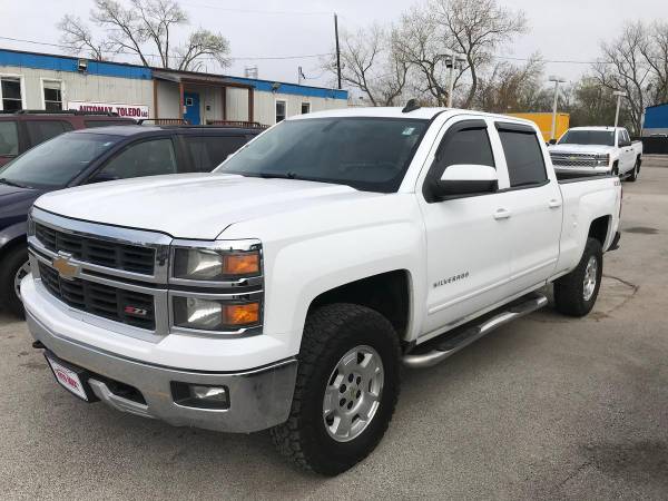 2015 Chevrolet Chevy Silverado 1500 LT - Guaranteed Approval-Drive for sale in Oregon, OH – photo 2
