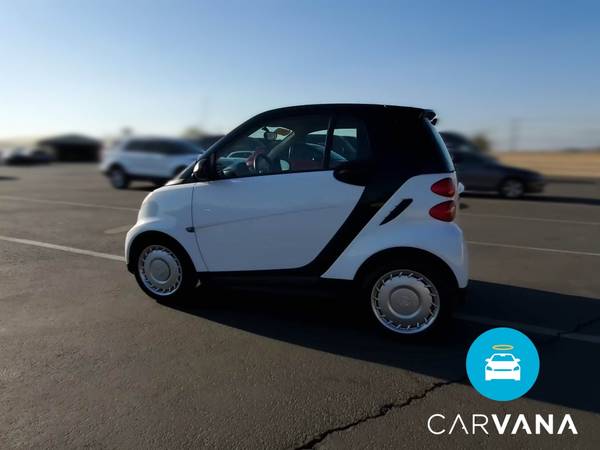 2013 smart fortwo Pure Hatchback Coupe 2D coupe White - FINANCE... for sale in Palmdale, CA – photo 6