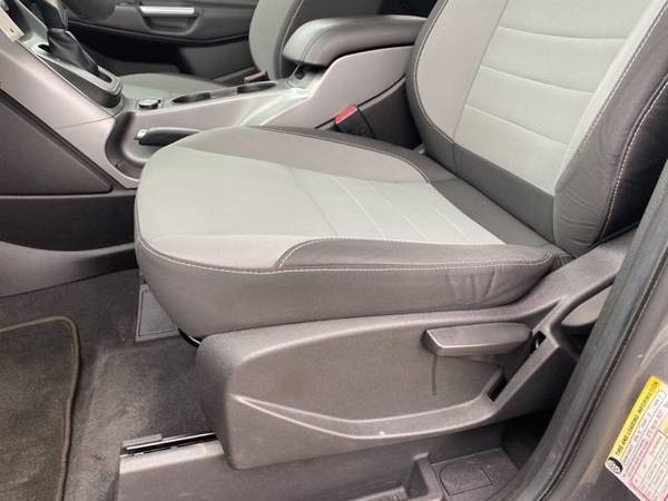 2013 Ford Escape SE suv Gray - - by dealer - vehicle for sale in Mendon, MA – photo 15