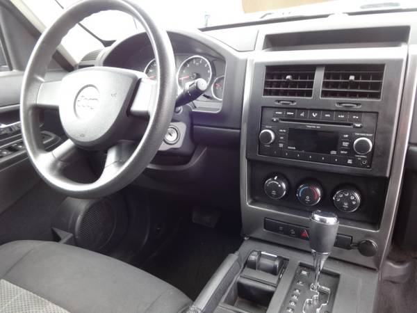 2009 Jeep Liberty Sport, 4 Wheel Drive, S U V - - by for sale in Mogadore, OH – photo 7