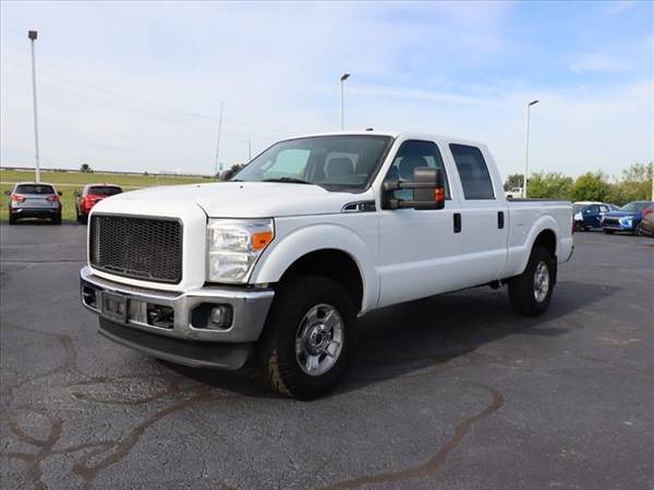 2014 Ford F250 F250 F 250 F-250 truck XLT - Ford White for sale in Grand Blanc, MI – photo 3