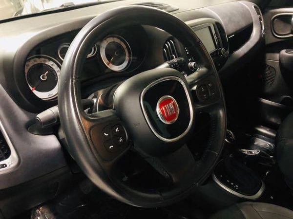2014 Fiat 500L Lounge Clean Carfax Navigation Back Up Cam Lounge 4dr... for sale in Portland, OR – photo 14
