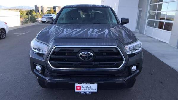 2018 Toyota Tacoma RWD Crew Cab Pickup SR5 Double Cab 5' Bed V6 4x2 AT for sale in Redding, CA – photo 10
