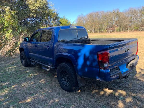2018 Toyota Tacoma Sport 4WD - cars & trucks - by owner - vehicle... for sale in Granbury, TX – photo 5