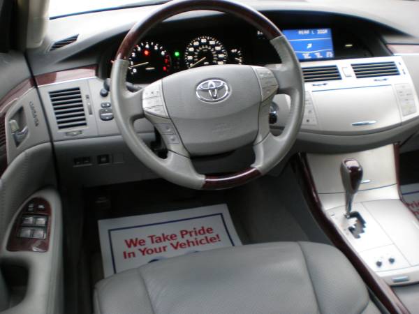 2008 TOYOTA AVALON LIMITED*EXCELLENT CONDITION* - cars & trucks - by... for sale in Lincoln, NE – photo 10