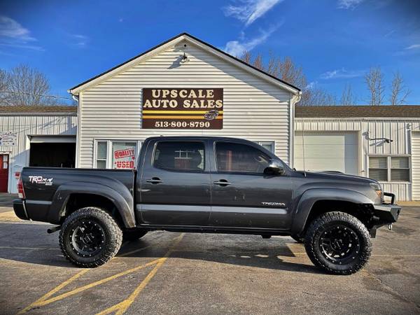 2012 Toyota Tacoma Double Cab V6 4WD - - by dealer for sale in Goshen, IN – photo 3
