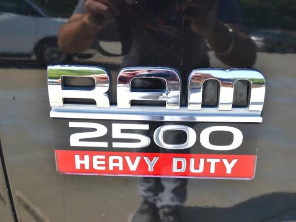 2011 Dodge Ram 2500 SLT 4WD - cars & trucks - by dealer - vehicle... for sale in Wichita, KS – photo 9