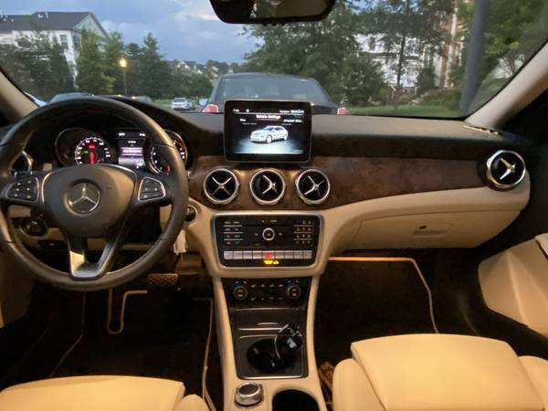2019 Mercedes Benz GLA 250 - cars & trucks - by owner - vehicle... for sale in Silver Spring, District Of Columbia – photo 4