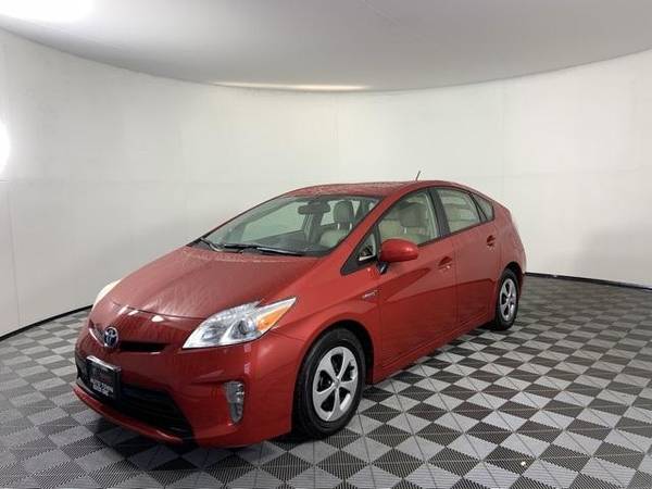 2014 Toyota Prius Four Stop In Save !! - cars & trucks - by dealer -... for sale in Gladstone, OR – photo 3
