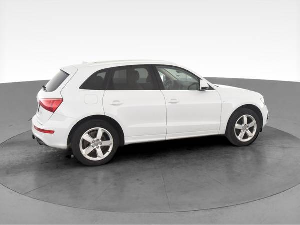 2012 Audi Q5 3.2 Quattro Premium Plus Sport Utility 4D suv White - -... for sale in Atlanta, NV – photo 12