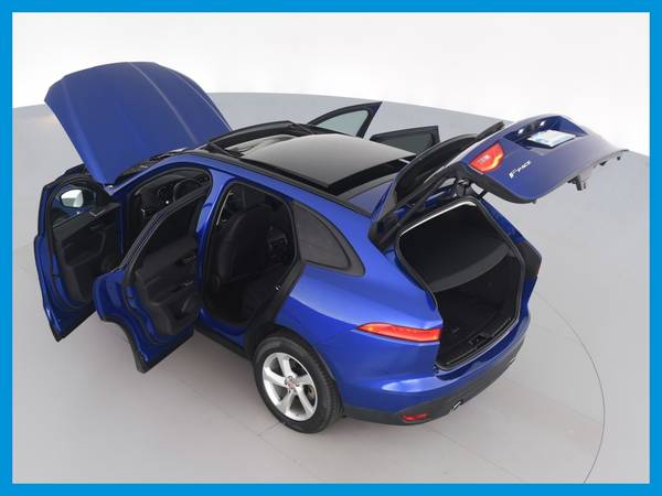 2018 Jag Jaguar FPACE 35t Premium Sport Utility 4D suv Blue for sale in Farmington, MI – photo 17