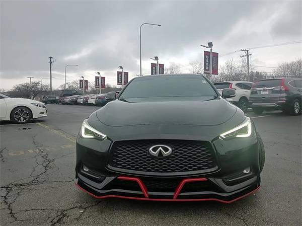 2017 INFINITI Q60 Red Sport 400 coupe Black Obsidian - cars & trucks... for sale in Elgin, IL – photo 9