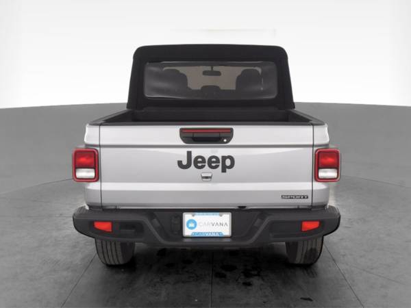 2020 Jeep Gladiator Sport Pickup 4D 5 ft pickup Gray - FINANCE... for sale in Columbus, GA – photo 9