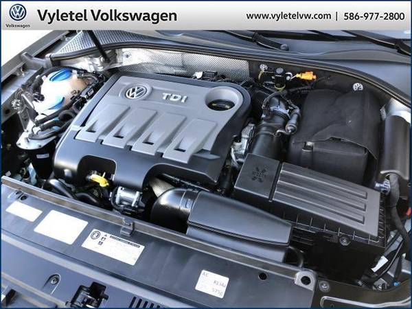2014 Volkswagen Passat sedan 4dr Sdn 2.0L DSG TDI SEL Premium for sale in Sterling Heights, MI – photo 8