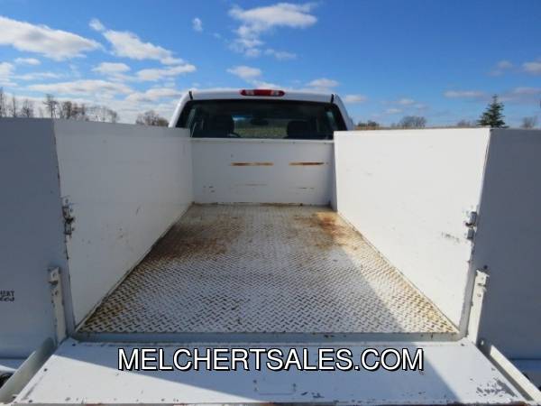 2009 CHEVROLET 2500HD CREW 6.0L RWD UTILTY NEW TIRES 89K MILES -... for sale in Neenah, WI – photo 9