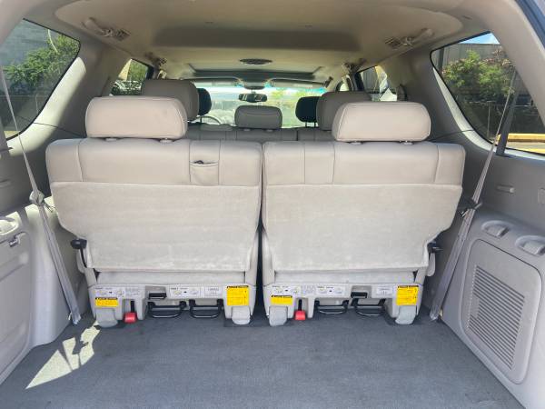 2004 Toyota Sequoia Limited - - by dealer - vehicle for sale in Wake Island, HI – photo 9
