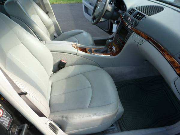 2004 Mercedes Benz E500 AWD sdn LOADED ! - - by for sale in Rome, NY – photo 9