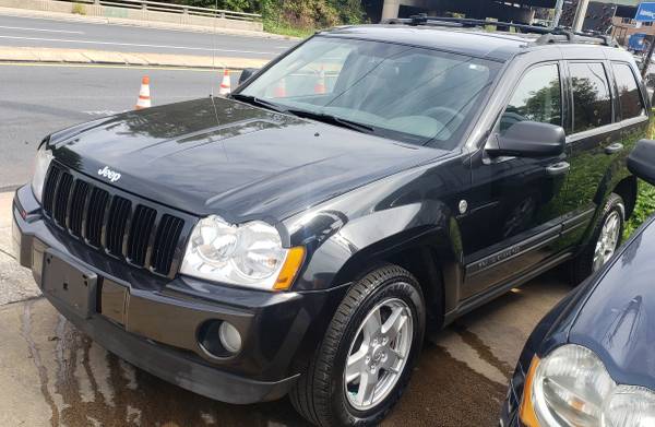 2005 Jeep Grand Cherokee laredo ◆ 4.7L V8 ◆4X4 1 ONWER Clean Carfax! for sale in York, PA – photo 4
