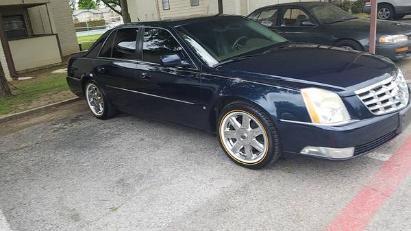 4SALE 2006 CADILLAC DTS for sale in Arlington, TX – photo 7
