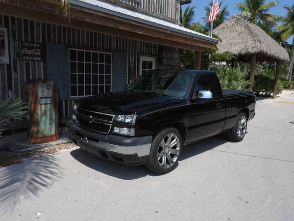 2007 Chevy Silverado Classic reg cab short bed pickup - cars & for sale in Key Largo, FL – photo 2