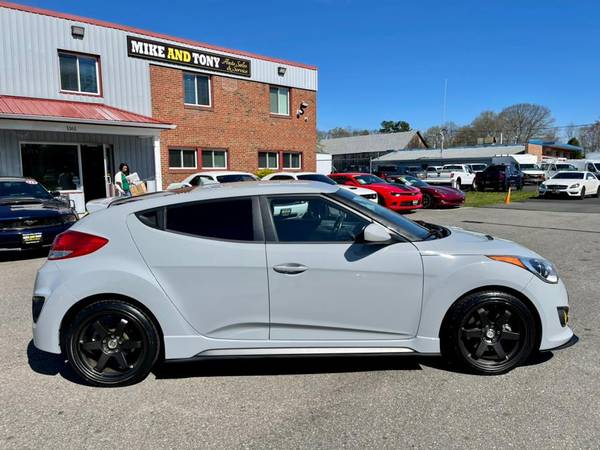 Check Out This Spotless 2014 Hyundai Veloster with 77, 422 for sale in South Windsor, CT – photo 5