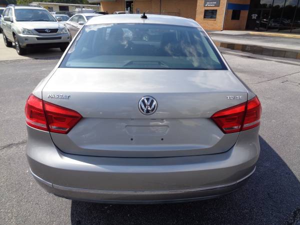 2014 Volkswagen Passat 4dr Sdn 2.0L DSG TDI SE w/Sunroof & Nav -... for sale in Greenville, SC – photo 6