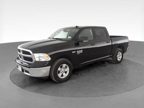 2020 Ram 1500 Classic Crew Cab SLT Pickup 4D 5 1/2 ft pickup Black -... for sale in Springfield, MA – photo 3