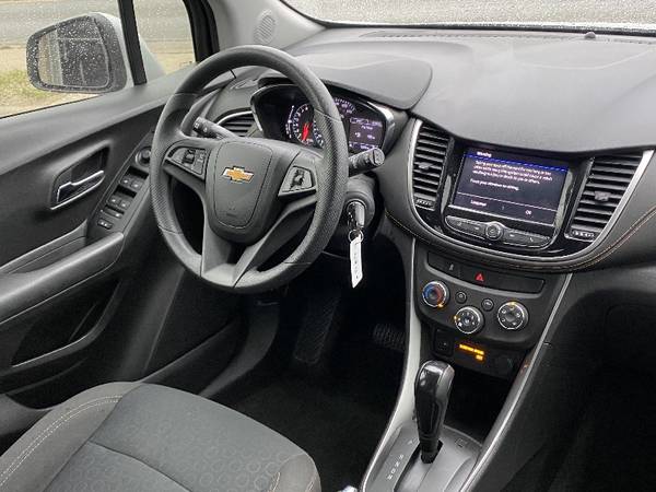 2020 Chevrolet Trax LS FWD - - by dealer - vehicle for sale in Belton, MO – photo 12
