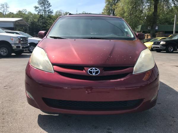 2007 Toyota Sienna XLE - - by dealer - vehicle for sale in Jacksonville, FL – photo 2