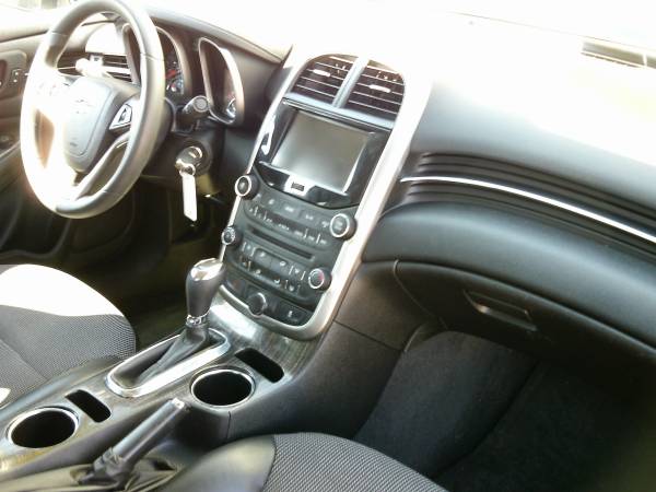2015 Chevrolet Malibu LT-Nice Sedan! Reliable! Economical! - cars &... for sale in Silvis, IA – photo 16