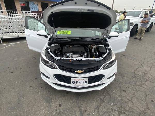 2018 Chevrolet Chevy Cruze LT ONE OWNER LOW MILES ALL POWER for sale in Sacramento , CA – photo 21