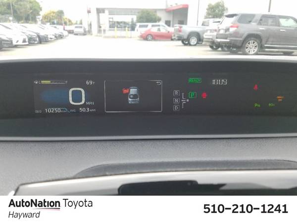 2017 Toyota Prius Three Touring SKU:H3543357 Hatchback for sale in Hayward, CA – photo 11