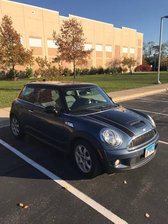2009 Mini Cooper S - cars & trucks - by owner - vehicle automotive... for sale in Palatine, IL – photo 3