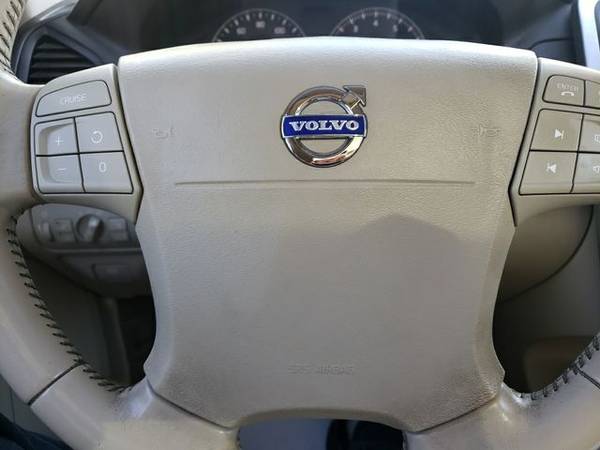 * * * 2010 Volvo XC60 3.2 Sport Utility 4D * * * - cars & trucks -... for sale in Saint George, UT – photo 18