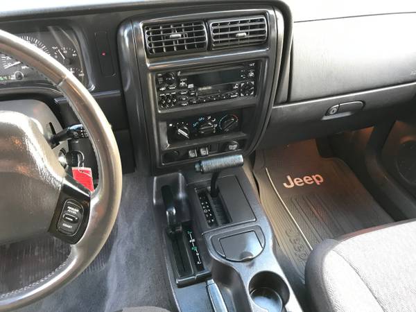 2000 Jeep Cherokee Sport 4-Door 4WD for sale in Hollywood, FL – photo 14