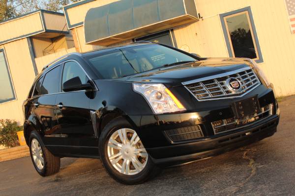 2013 CADILLAC SRX *Low miles!!! *Heated Seats *Camera *WARRANTY*** -... for sale in Highland, IL – photo 3