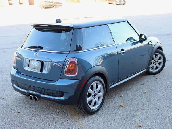 2009 MINI COOPER-S 6-SPEED 1-OWNER SERVICED 97k-MILES LOW-MILES! for sale in Elgin, IL – photo 4
