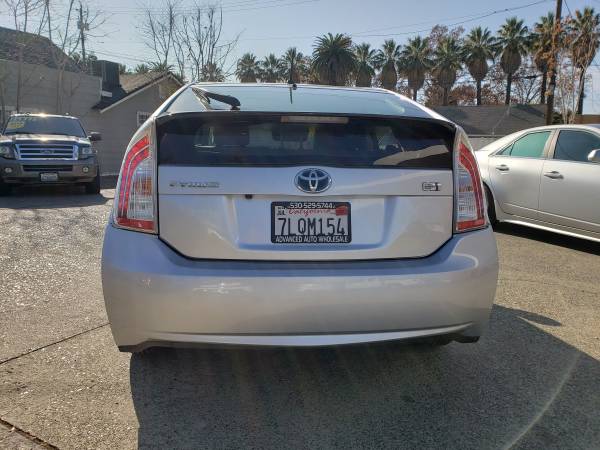 ** 2015 TOYOTA PRIUS - cars & trucks - by dealer - vehicle... for sale in Red Bluff, CA – photo 8