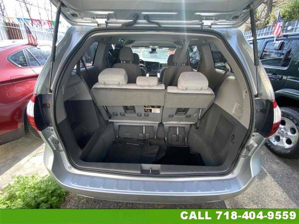 2019 Toyota Sienna L 7-Passenger Wagon - - by dealer for sale in elmhurst, NY – photo 22