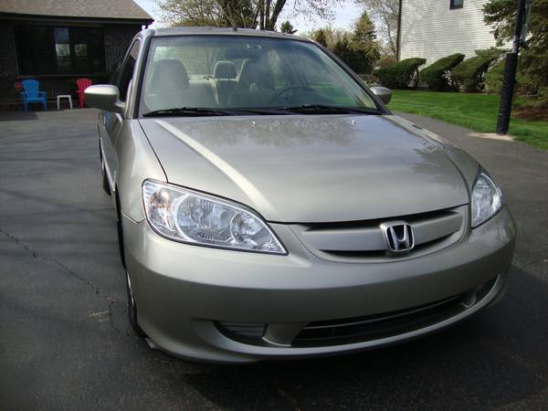 2005 Honda Civic Hybrid (1 Owner/106, 000 miles/Excellent Condition) for sale in Northbrook, IL – photo 10