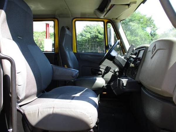 2011 International 4300 CREW CAB, 11 7 STAKE, FLAT BED TRUCK ** CAN... for sale in south amboy, VA – photo 11