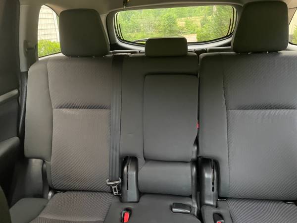 2019 Toyota Highlander LE for sale in Clayton, NC – photo 5