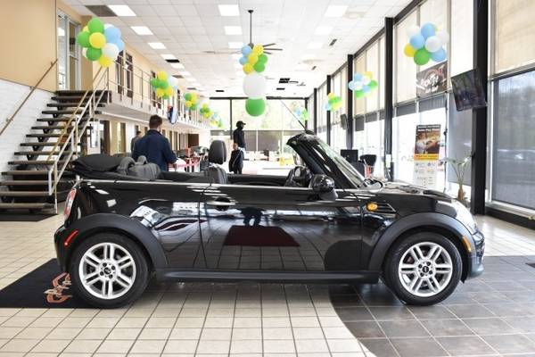2014 Mini Convertible - - by dealer - vehicle for sale in Cuyahoga Falls, PA – photo 16