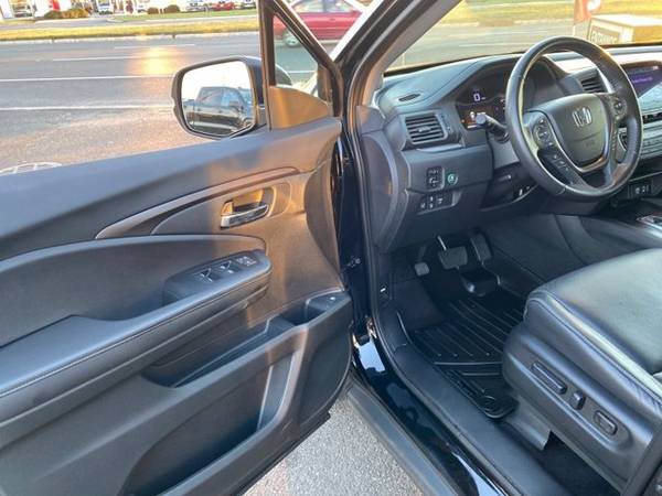 2020 Honda Ridgeline RTL pickup Black - - by dealer for sale in Toms River, NJ – photo 6