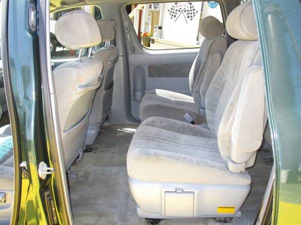 2001 Toyota Sienna Trades R Welcome, Call/Text - - by for sale in Seattle, WA – photo 9